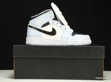 Hyperoad Jordan Blue Ice 1 Mid 0517